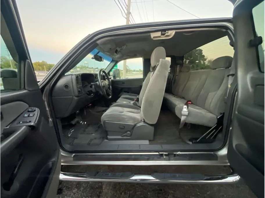 Chevrolet Silverado photo 12