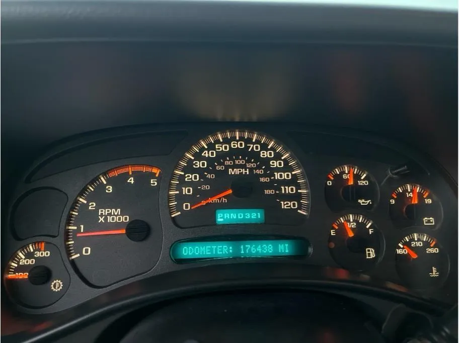Chevrolet Silverado photo 18
