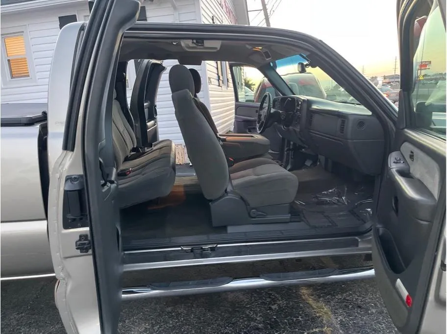 Chevrolet Silverado photo 28
