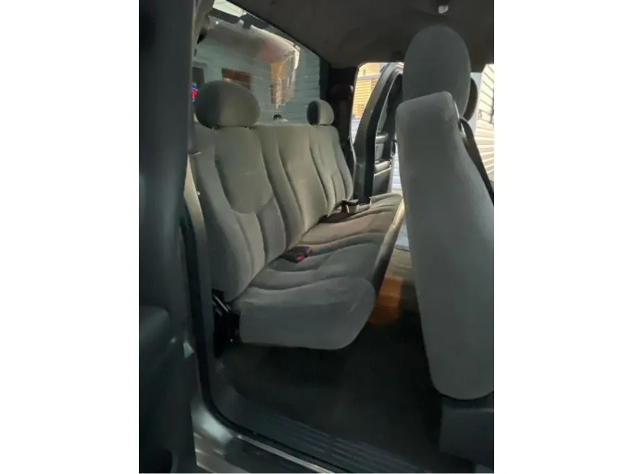 Chevrolet Silverado photo 31