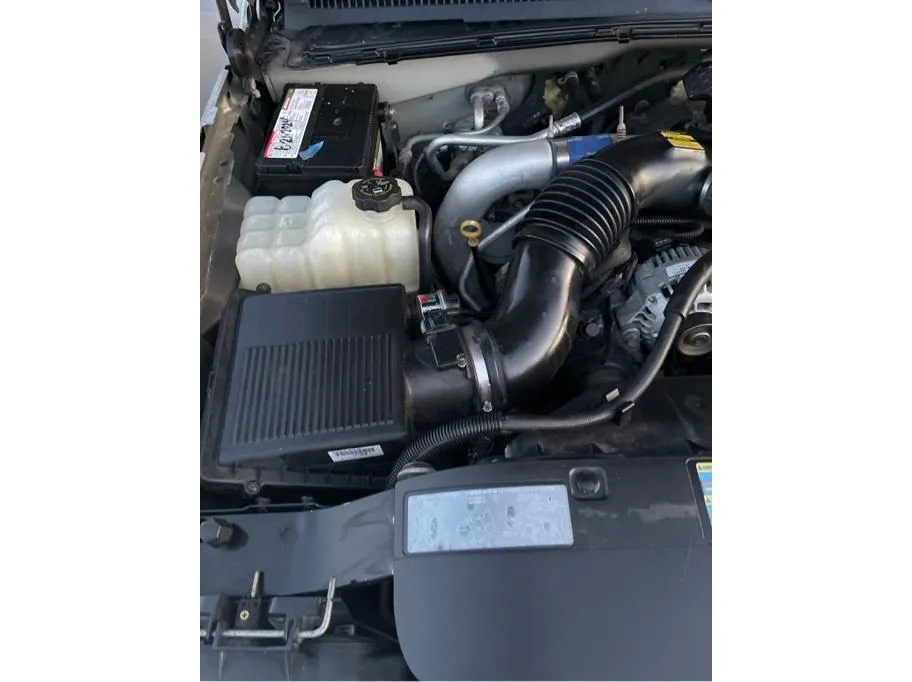 Chevrolet Silverado photo 36