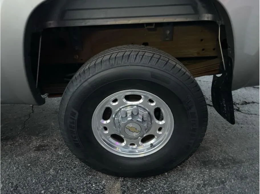 Chevrolet Silverado photo 39