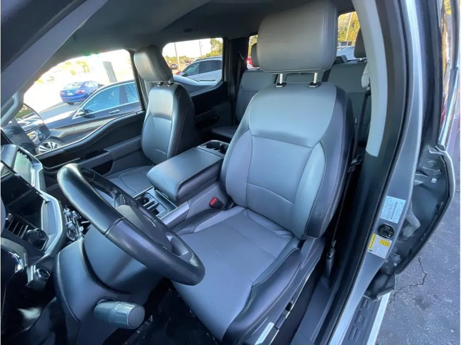 Ford F-150 photo 19