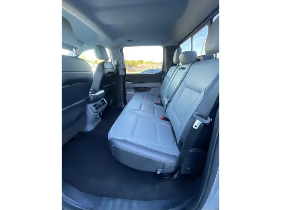 Ford F-150 photo 25