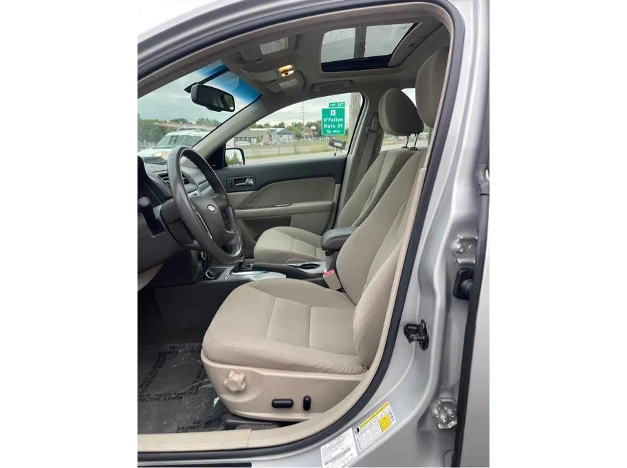 Ford Fusion photo 10