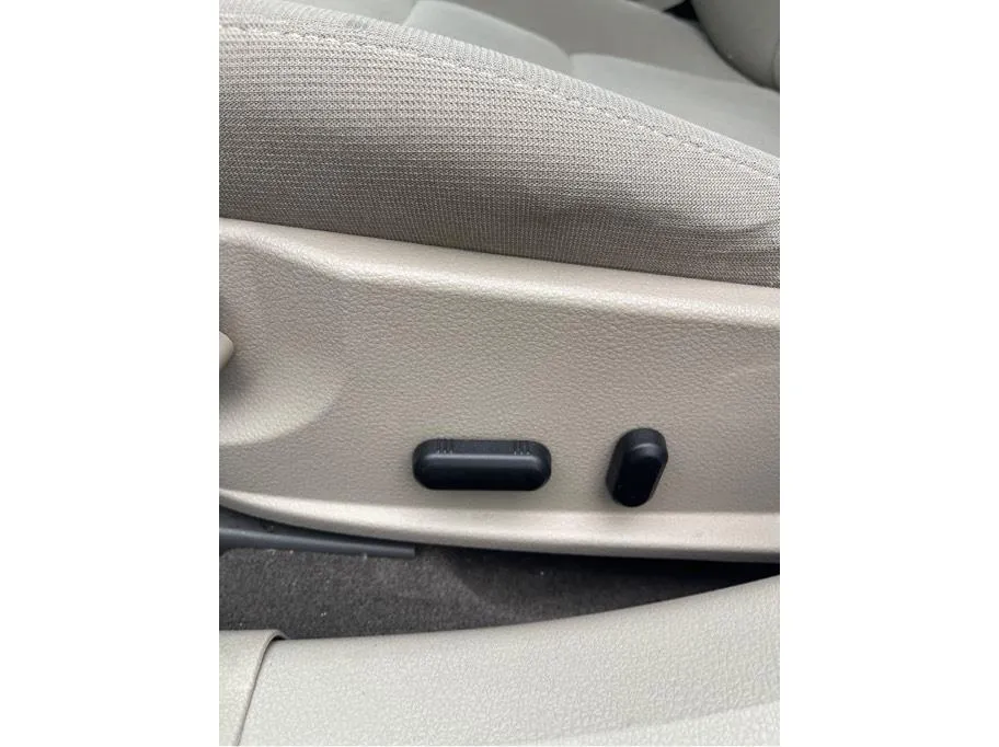 Ford Fusion photo 12