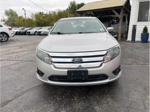 Photos of 2010 Ford Fusion Hybrid Sedan 4D for sale in O’Fallon, MO at O'Fallon Motors
