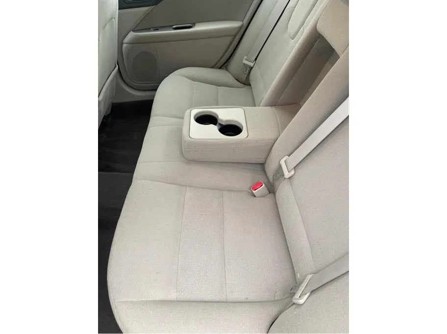 Ford Fusion photo 20