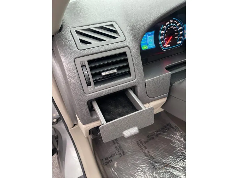 Ford Fusion photo 23