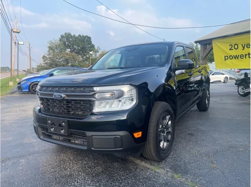 2023 Ford Maverick XLT Pickup 4D 4 1/2 ft for sale in O’Fallon, MO