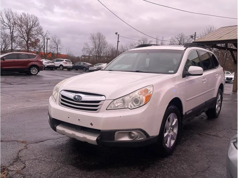 2011 Subaru Outback 3.6R Limited Wagon 4D for sale in O’Fallon, MO