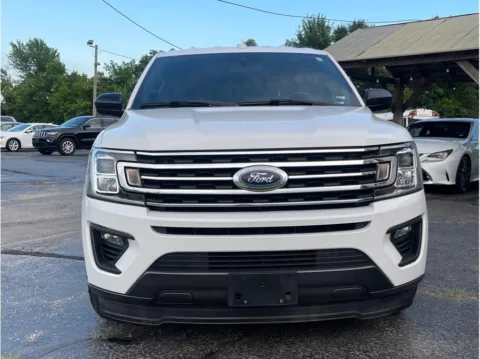 Photos of 2020 Ford Expedition XL Sport Utility 4D for sale in O’Fallon, MO at O'Fallon Motors