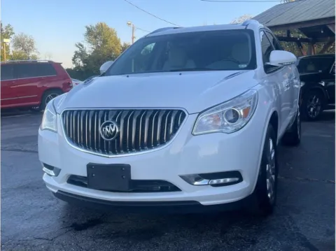 White 2017 Buick Enclave Premium Sport Utility 4D for sale in O’Fallon, MO