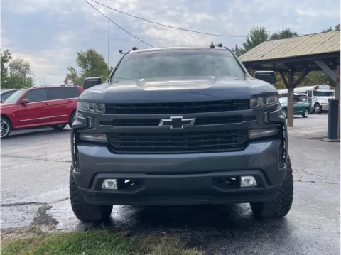 Another view of 2019 Chevrolet Silverado 1500 Crew Cab RST Pickup 4D 5 3/4 ft for sale in O’Fallon, MO at O'Fallon Motors