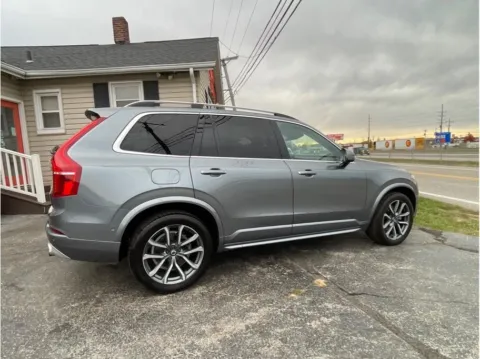 More photos of 2019 Volvo XC90 T5 Momentum Sport Utility 4D at O'Fallon Motors, MO