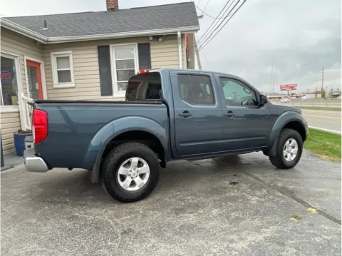 More photos of 2013 Nissan Frontier Crew Cab SV Pickup 4D 5 ft at O'Fallon Motors, MO