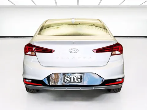 More photos of 2019 Hyundai Elantra Value Edition at STG Montclair, CA