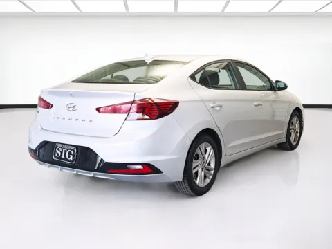 More photos of 2019 Hyundai Elantra Value Edition at STG Montclair, CA