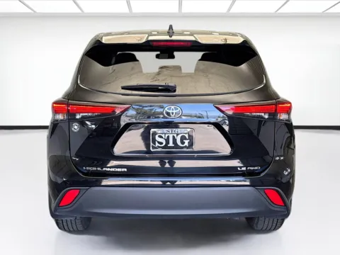 More photos of 2024 Toyota Highlander LE at STG Montclair, CA