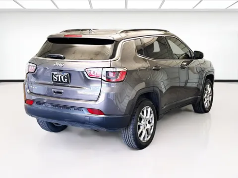 More photos of 2022 Jeep Compass Latitude Lux at STG Montclair, CA