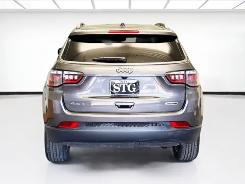 More photos of 2022 Jeep Compass Latitude Lux at STG Montclair, CA