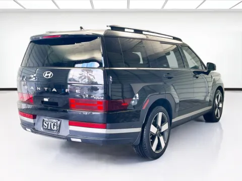 More photos of 2024 Hyundai Santa Fe Hybrid Limited at STG Montclair, CA