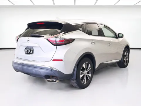 More photos of 2021 Nissan Murano S at STG Montclair, CA