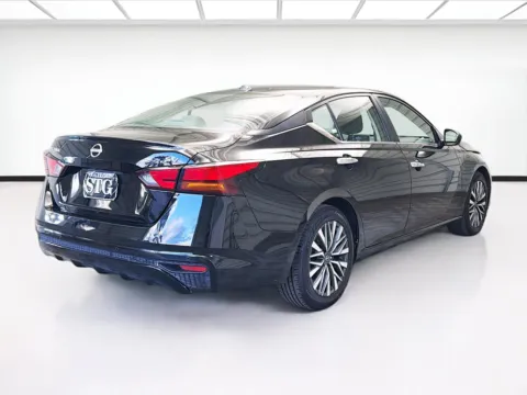 More photos of 2023 Nissan Altima 2.5 SV at STG Montclair, CA