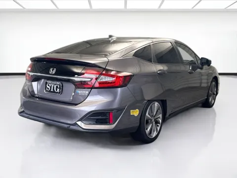 More photos of 2019 Honda Clarity Plug-In Hybrid Touring at STG Montclair, CA
