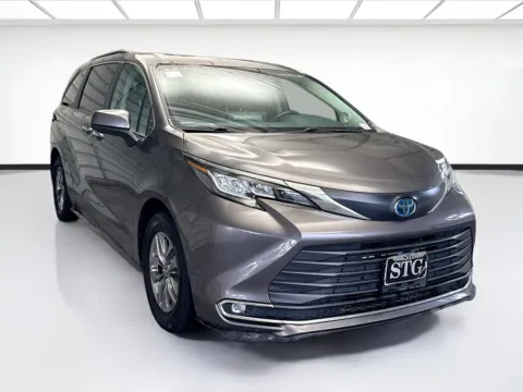 Another view of 2023 Toyota Sienna XLE 7 Passenger for sale in Montclair, CA at STG Montclair