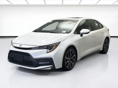 White 2022 Toyota Corolla XSE for sale in Montclair, CA
