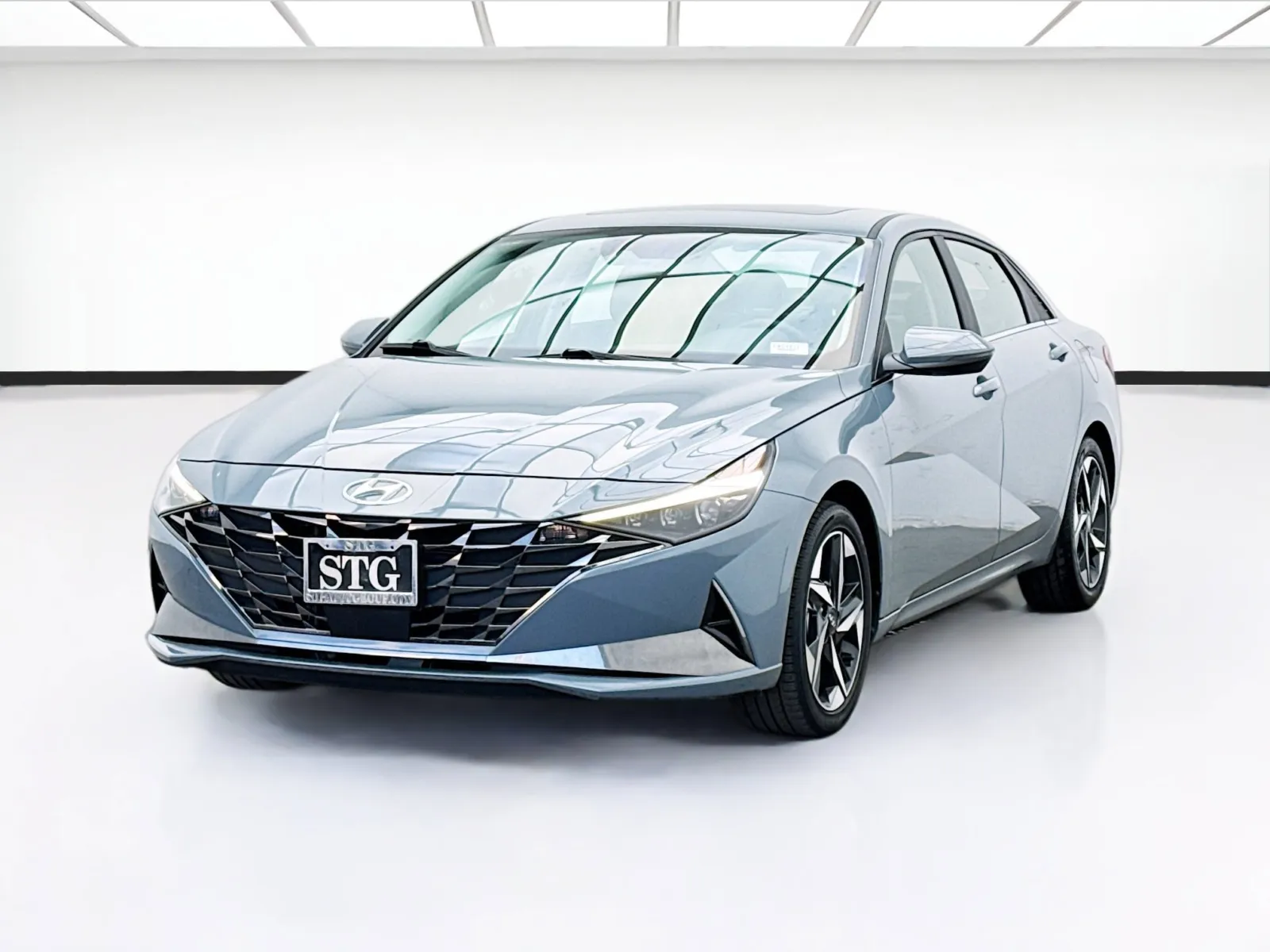 Gray 2023 Hyundai Elantra Hybrid Limited for sale in Montclair, CA