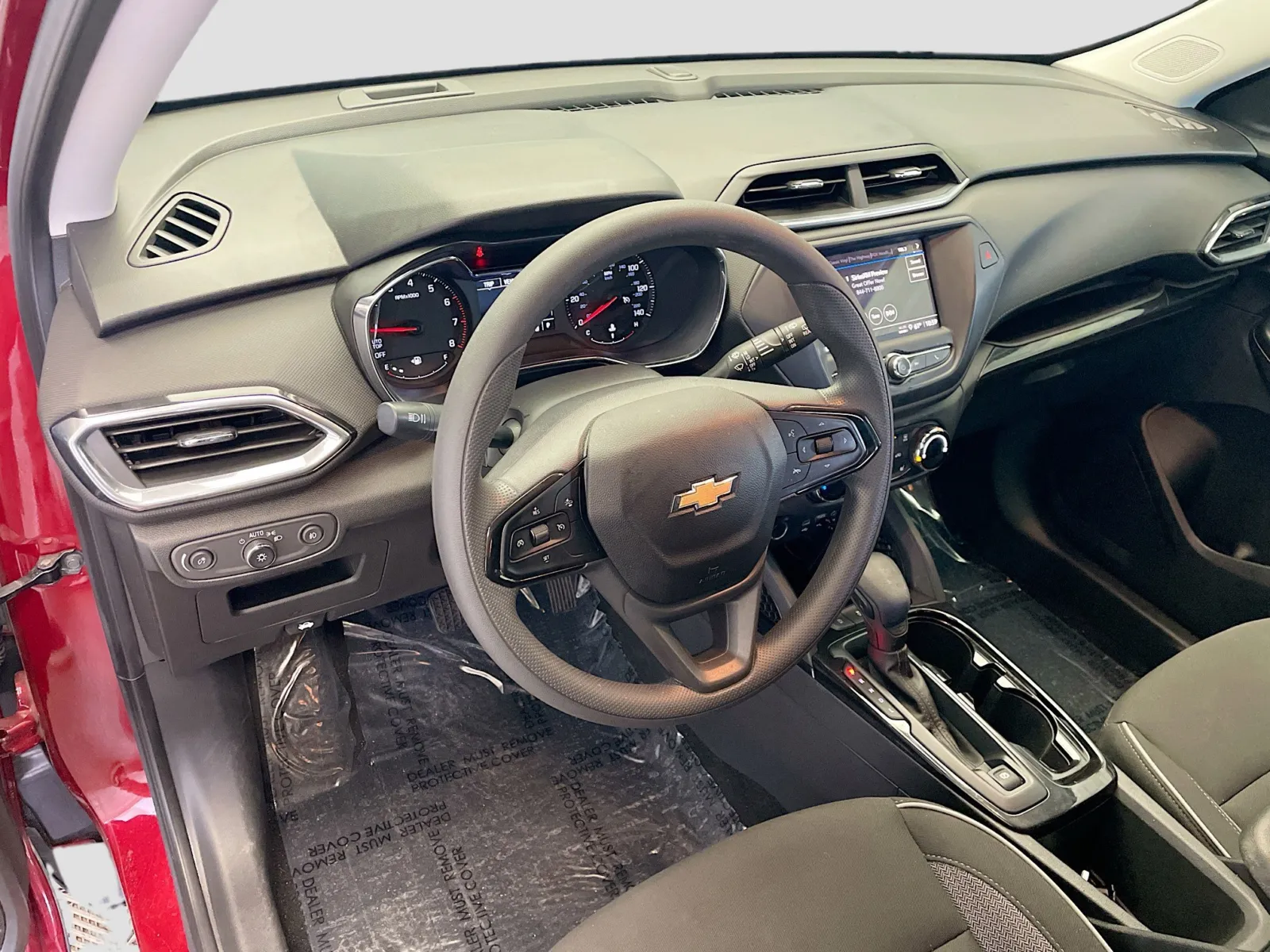 2023 Chevrolet Trailblazer LT photo 3