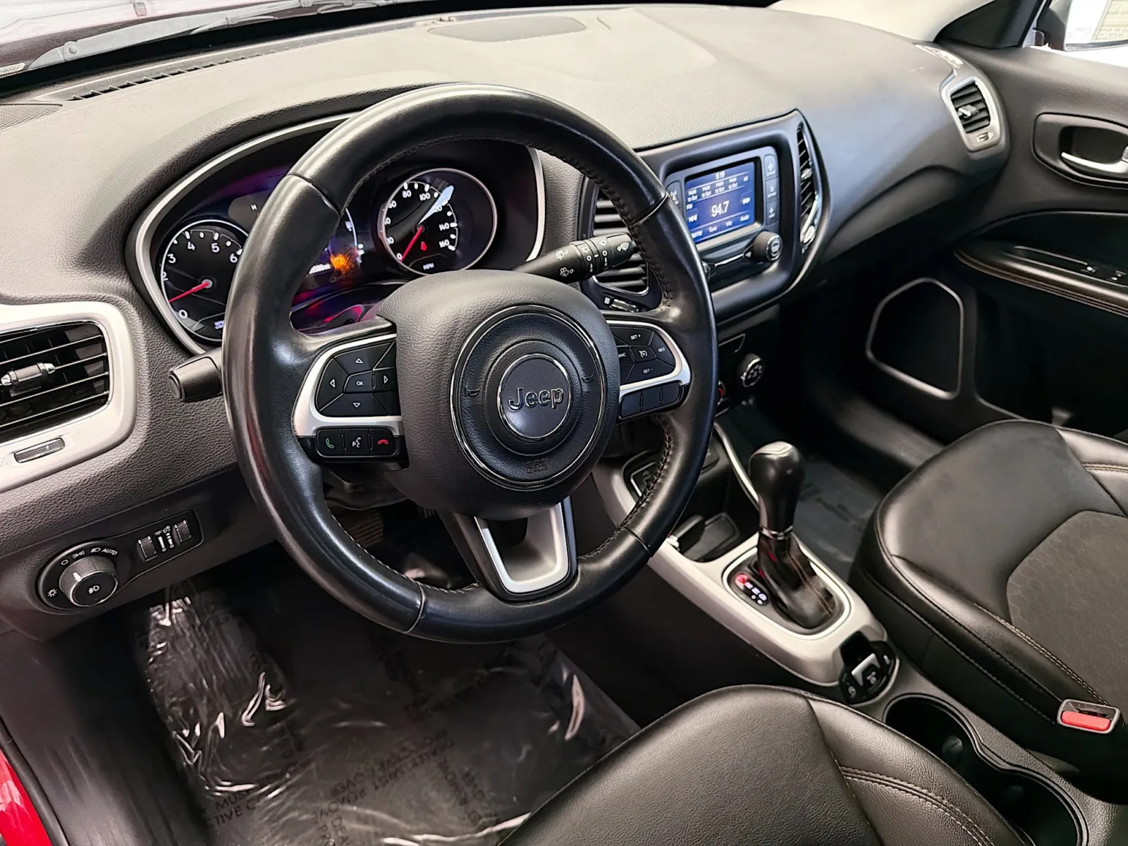 2018 Jeep Compass North Edition Latitude photo 2