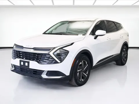 White 2024 Kia Sportage Hybrid LX for sale in Montclair, CA