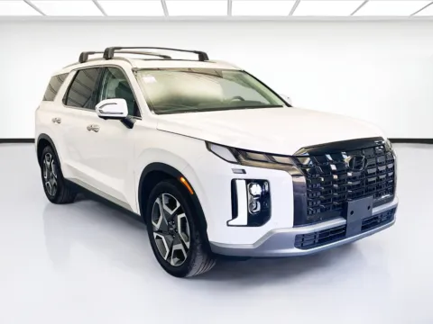 Another view of 2023 Hyundai Palisade SEL for sale in Montclair, CA at STG Montclair