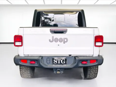 More photos of 2023 Jeep Gladiator Rubicon at STG Montclair, CA