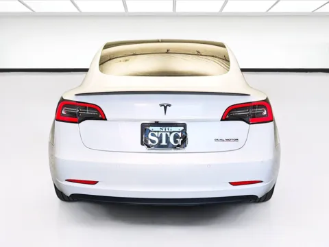 More photos of 2020 Tesla Model 3 Performance at STG Montclair, CA