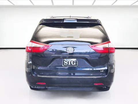 More photos of 2020 Toyota Sienna LE at STG Montclair, CA