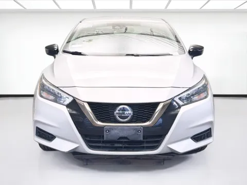 Photos of 2022 Nissan Versa 1.6 SR for sale in Montclair, CA at STG Montclair