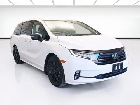 Another view of 2024 Honda Odyssey Sport for sale in Montclair, CA at STG Montclair