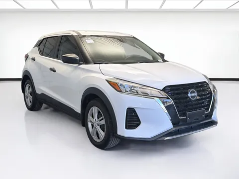 Another view of 2024 Nissan Kicks S for sale in Montclair, CA at STG Montclair