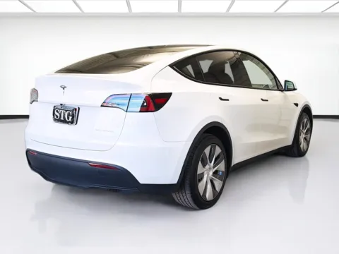 More photos of 2023 Tesla Model Y Long Range at STG Montclair, CA