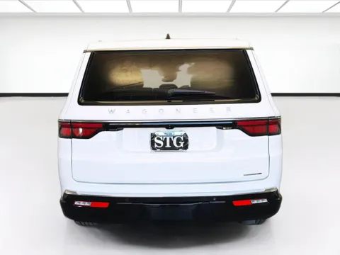 More photos of 2024 Jeep Wagoneer L Series II at STG Montclair, CA