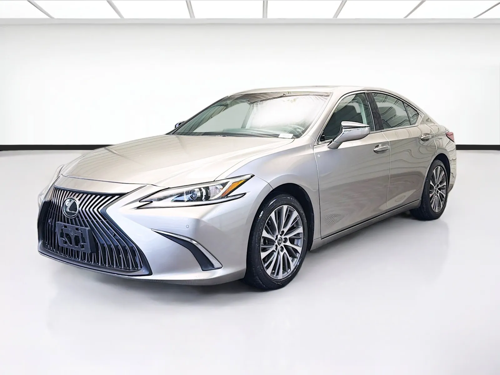 2019 Lexus ES