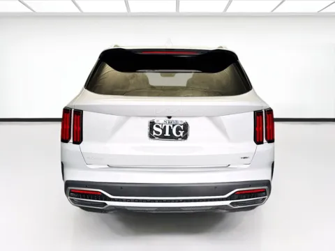 More photos of 2023 Kia Sorento Hybrid SX Prestige at STG Montclair, CA