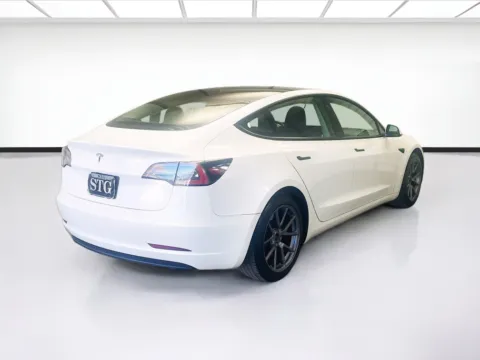 More photos of 2021 Tesla Model 3 Standard Range Plus at STG Montclair, CA