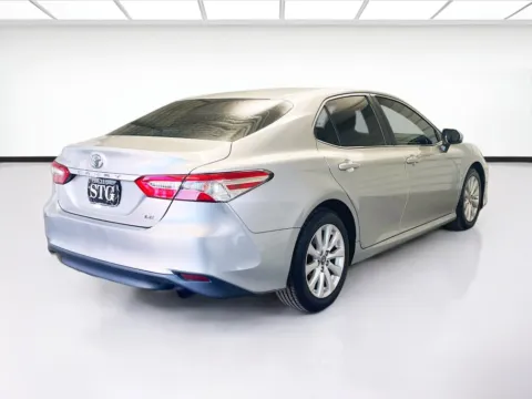 More photos of 2018 Toyota Camry LE at STG Montclair, CA
