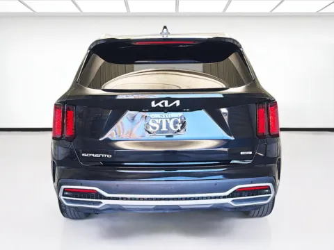 More photos of 2023 Kia Sorento Hybrid EX at STG Montclair, CA