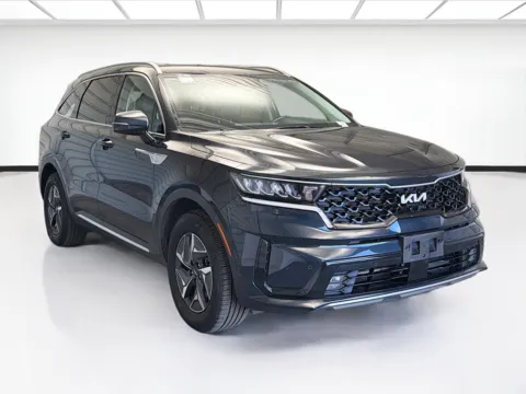 Another view of 2023 Kia Sorento Hybrid EX for sale in Montclair, CA at STG Montclair